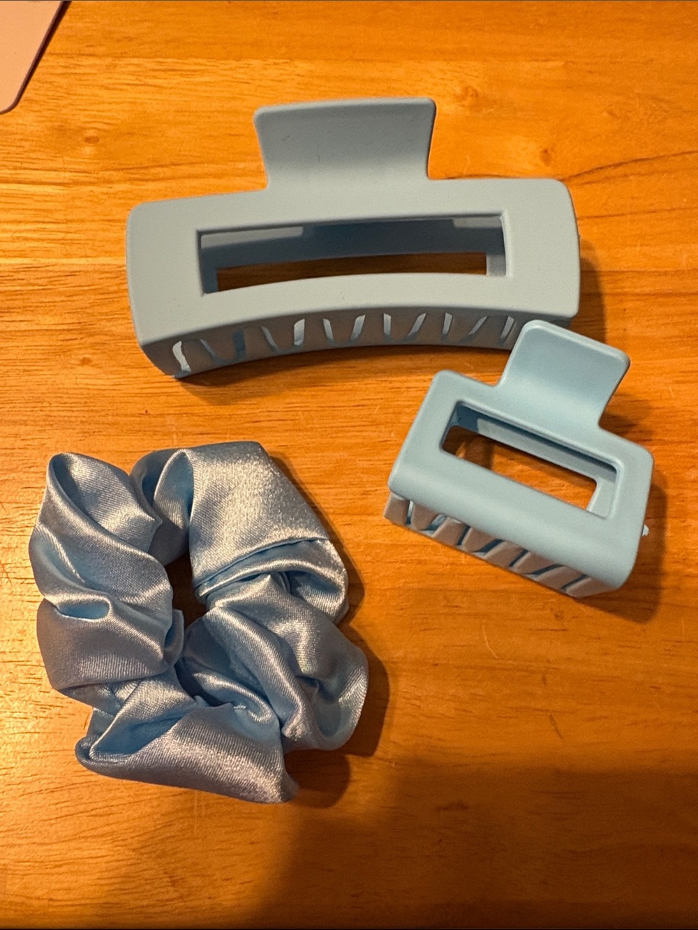 Sky Blue Hair Claw Clips and Satin Scrunchie Set - Accessories